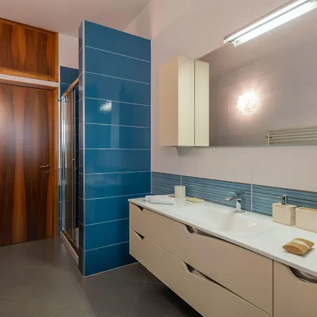 아파트 Bnbutler - Stromboli, 22 - Ampio, Luminoso Ed Elegante