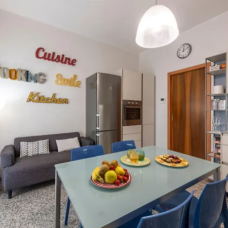 아파트 Bnbutler - Stromboli, 22 - Ampio, Luminoso Ed Elegante